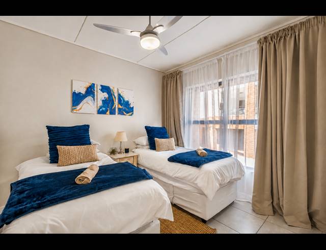 2 BEDROOM APARTMENT TO LET IN BALLITO CENTRAL